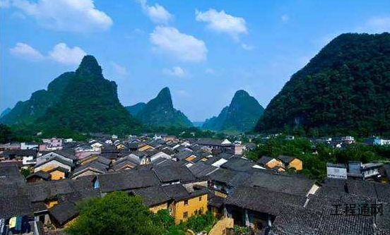 關(guān)于廣西特色小鎮(zhèn)產(chǎn)業(yè)發(fā)展方向的分析